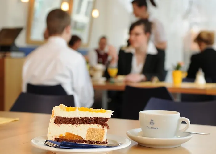 St Elisabeth فندق 3*